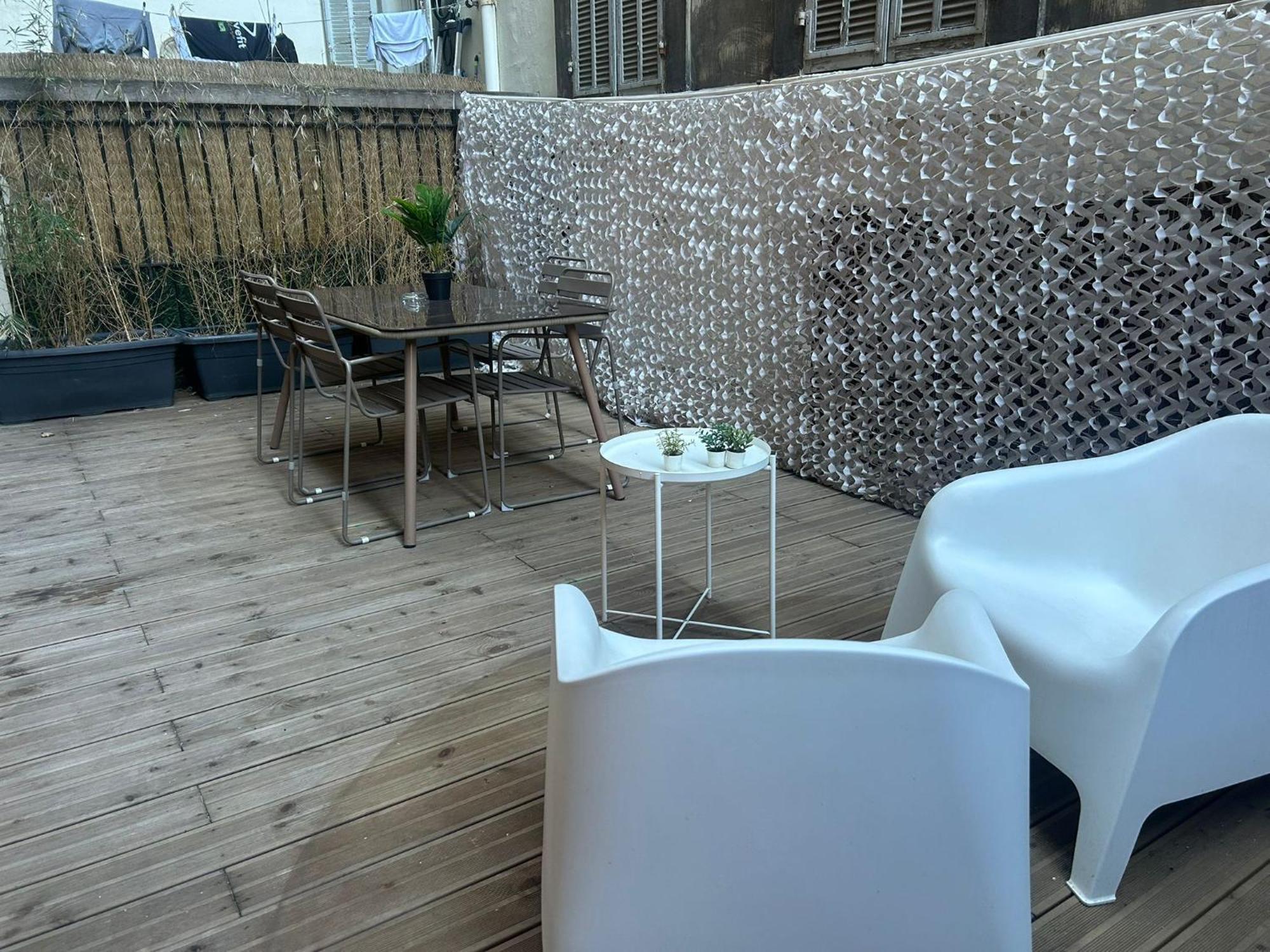 Chez Marie Et Romain- Appartement De Charme Au Coeur De La Joliette Proche Panier Centre Ville Marseille Eksteriør billede