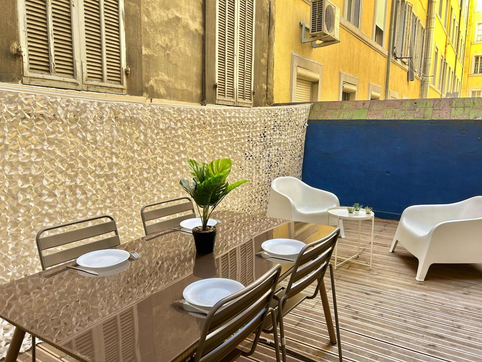 Chez Marie Et Romain- Appartement De Charme Au Coeur De La Joliette Proche Panier Centre Ville Marseille Eksteriør billede
