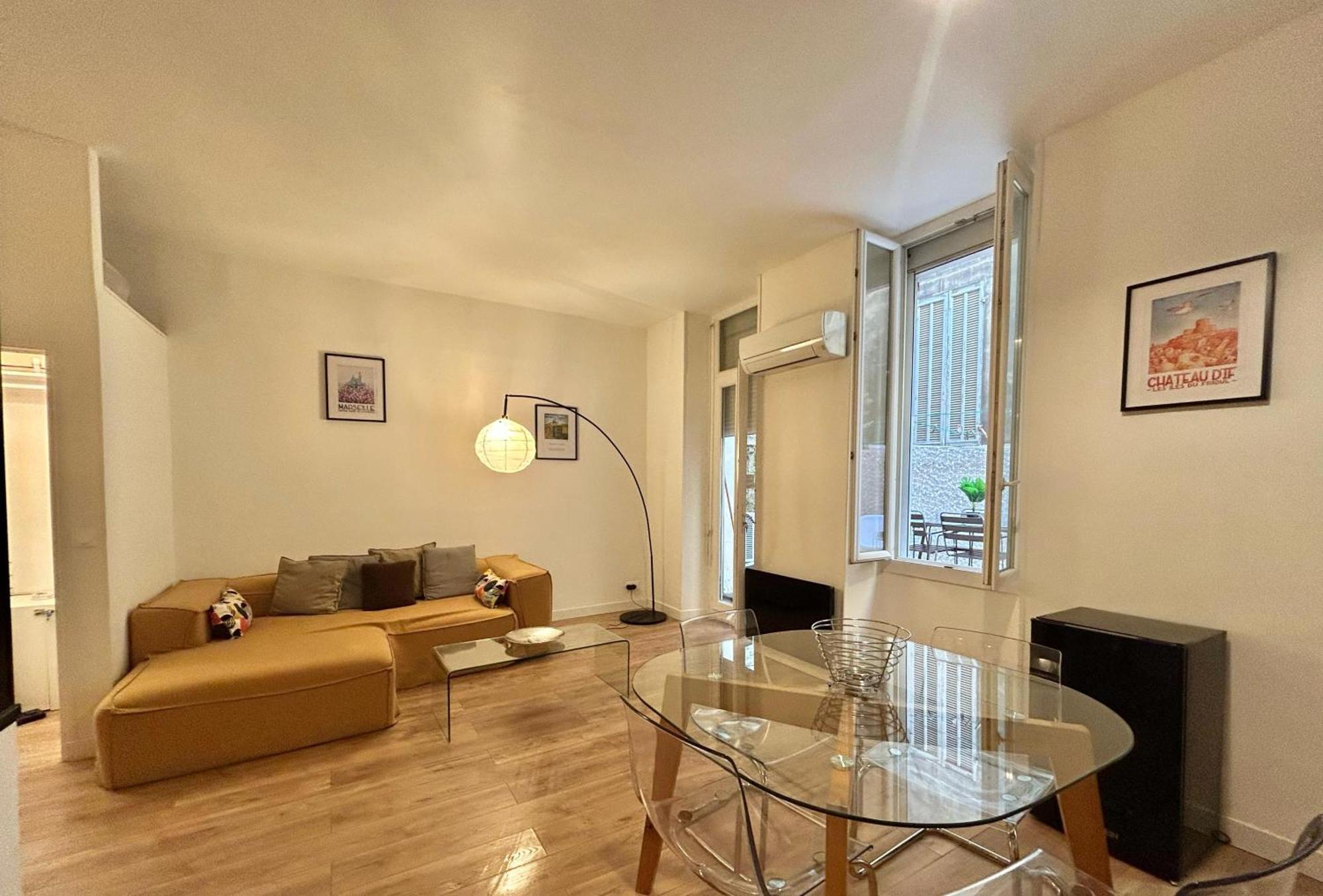 Chez Marie Et Romain- Appartement De Charme Au Coeur De La Joliette Proche Panier Centre Ville Marseille Eksteriør billede